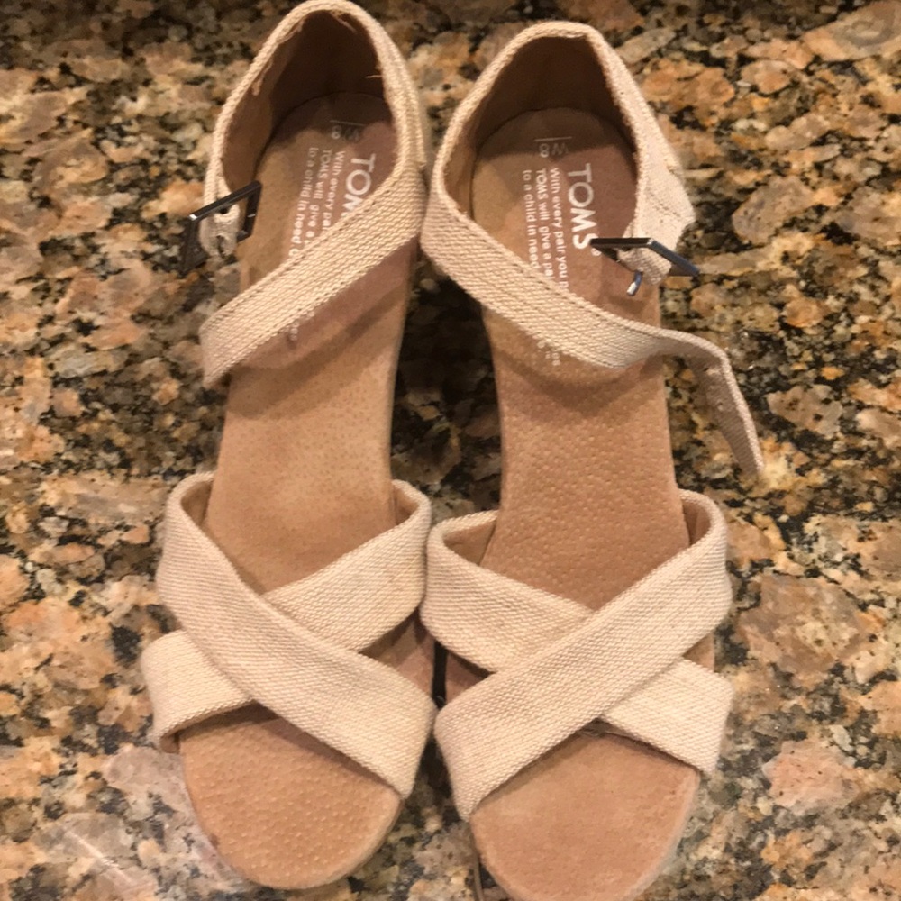 Toms Burlap Wedge Sandals - never worn